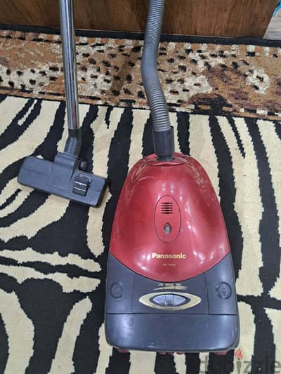 مكنسة باناسونيك كيس (Bag Vacuum) موديل MC-4890S،