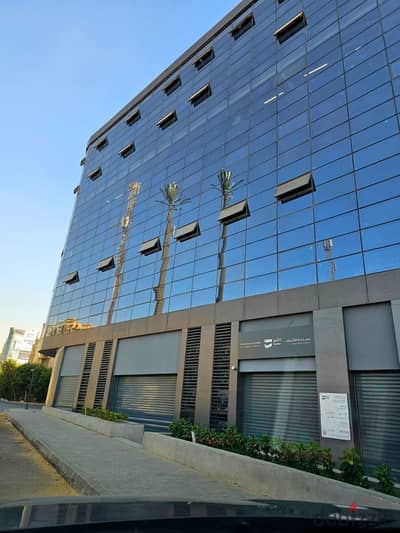 Office space for rent 250 m licensed in the strongest business district Crystal Plaza Circular Maadi for companies