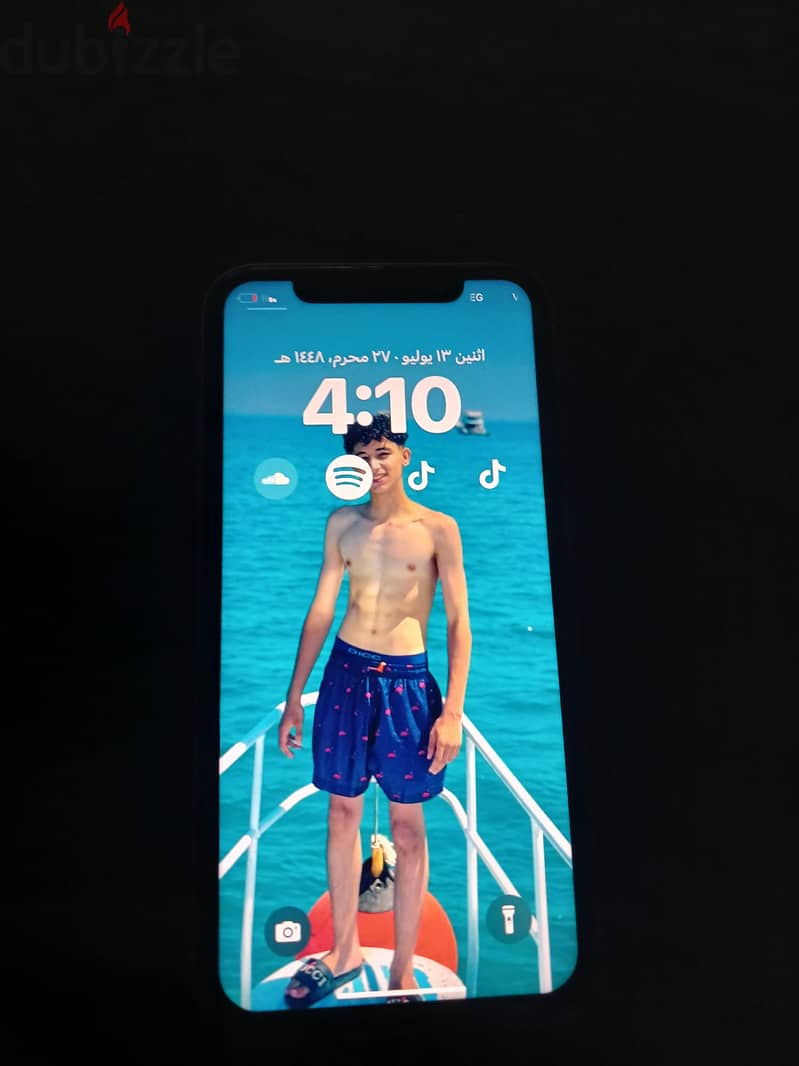 Apple - iPhone XR 1