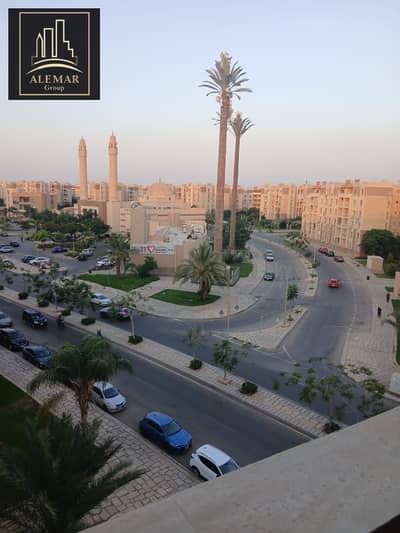 96 meters for sale on the fifth floor in Madinaty, directly on services. Open