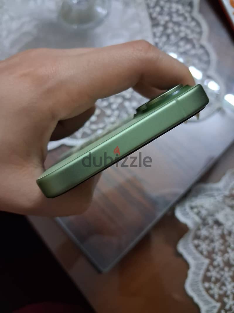 Apple - iPhone 17 2