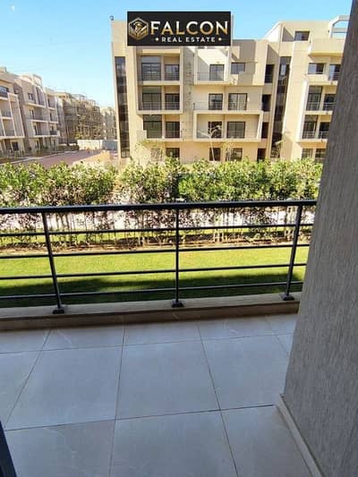 Ready-to-move-in, finished 3-bedroom apartment next to the American University.