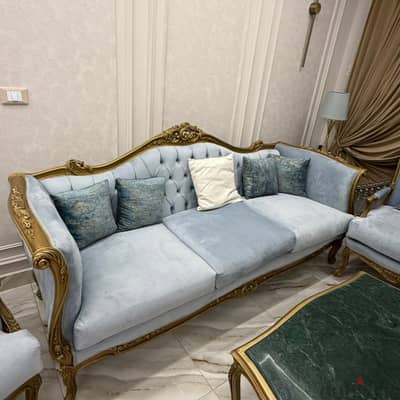 صالون فرنساوي