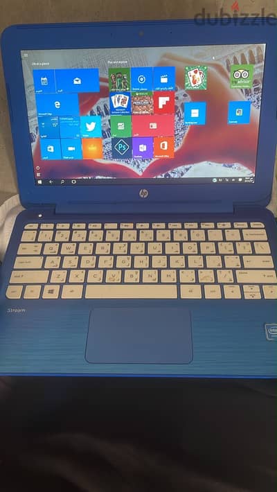 Hp stream 11 2016 used like new