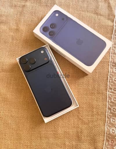 آبل - آيفون 17 برو ماكس