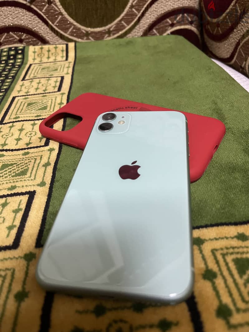 Apple - iPhone 11 2
