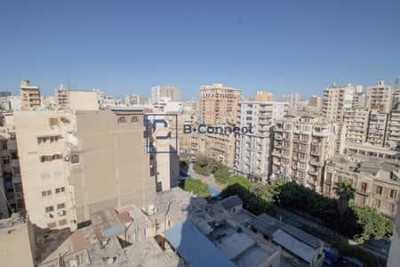 - Apartment for sale 160m Camp Shezar - Steps from Borsaid Street and the tram - Fully open views of the main street