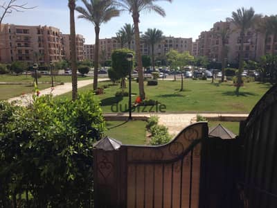 Al-Rihab apartment for sale in Phase 5, with an area of 90 meters and a private garden of 80 meters