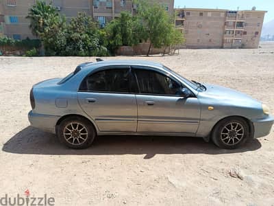 دايو لانوس 2008