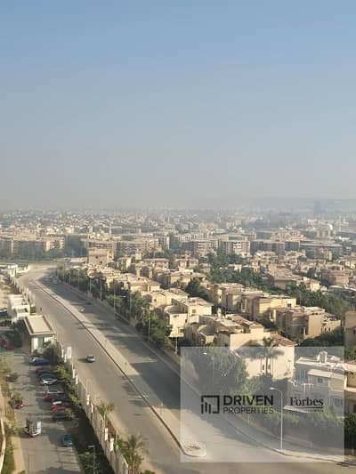 شقة متشطبة بالتكييفات وحدات المطبخ للبيع في زد ويست الشيخ زايد أبراج زد جاهزة للاستلام     ZED West Sheikh Zayed ZED Towers