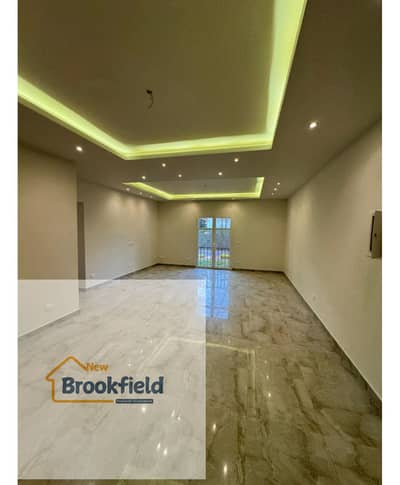 شقه ارضى للايجار بالمطبخ والتكييفات فى كمبوند هايد بارك القاهرة الجديدة Ultra Super Lux Ground Floor Apartment for Rent in Hyde Park New Cairo