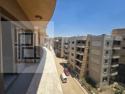 Net 110m Full-Facade Apt for Sale in Hadaba Wosta - Salah El-Din St (with Garage)
