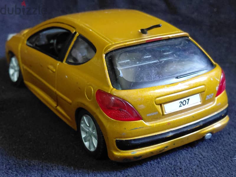 Premium & baseline Hot wheels 1