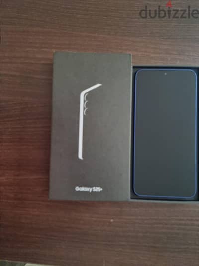 Samsung S25 plus like new