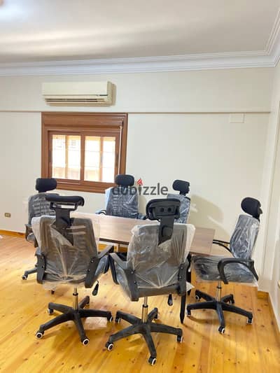 For large companies and administrative offices, a furnished office of 230m on Al-Nasr Main Street, next to the famous Benoak and brand stores. An office for rent for 65 thousand, distinguished and strategic, close by.