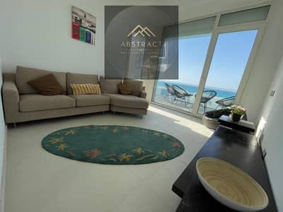 We're racing against time to offer you the best life when you own a fully finished USL chalet directly on the lagoon with a clear sea view