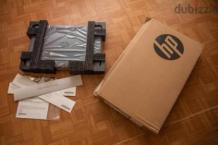 حالتة ممتازة بكل حاجته لاب توب HP Core i7 بيشغل العاب وبرامج كويس جدا