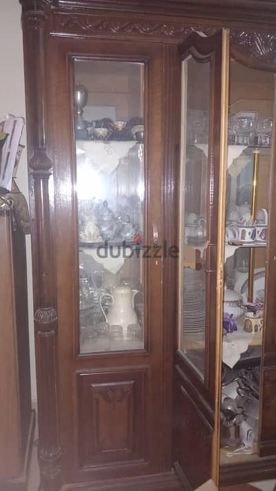 نيش / Cupboard