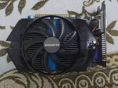 كارت شاشة GT 740 2GB GDDR5 بحالة ممتازة