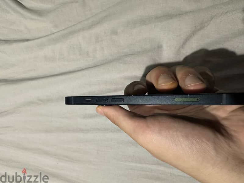 Apple - iPhone 13 2
