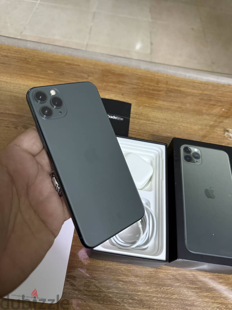 Apple - iPhone 11 Pro Max 2