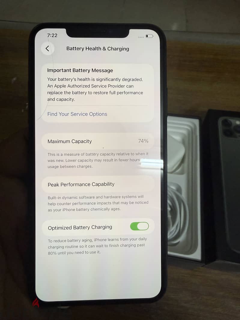 Apple - iPhone 11 Pro Max 4