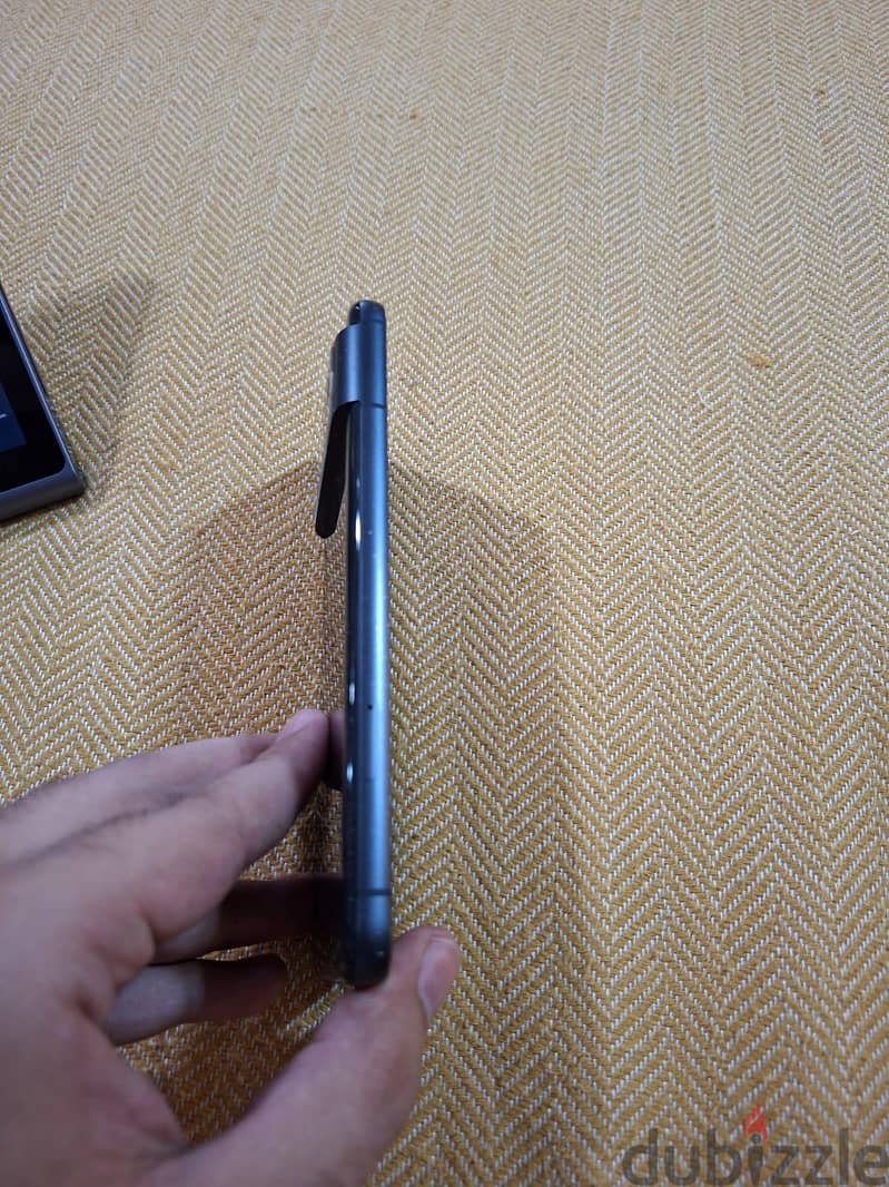 Google Pixel 8 3