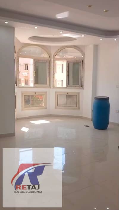 Apartment 210 meters with a master bedroom for rent in Al Yasmin 7 Villas, Fifth Settlement, very special location, special price and large area     ،