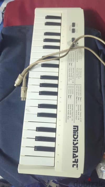 Midi keyboard اورج