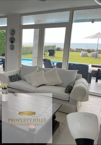 25% discount on a fully furnished chalet directly on the sea with air conditioning and a complete kitchen from the marasim