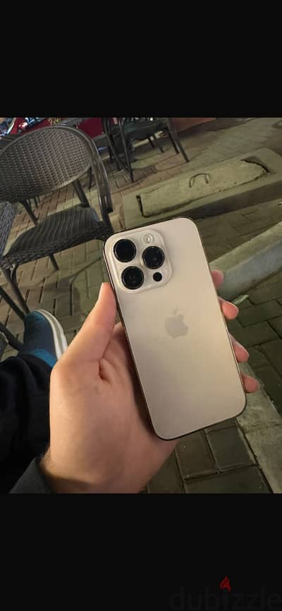 آبل - آيفون 14 برو