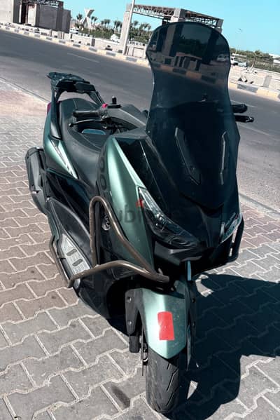 هوجن Nmax 200