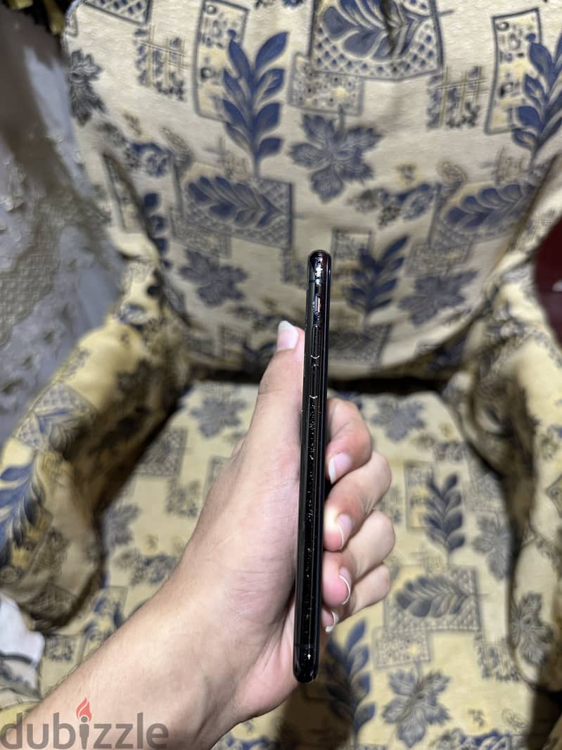 آبل - آيفون اكس 2