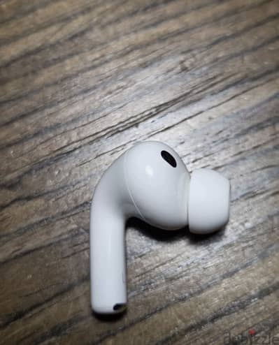 ‏Original Airpods Pro 3 side  _ فردة ايربودز برو ٣