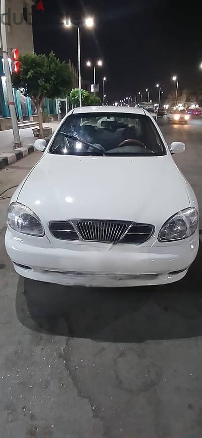 دايو لانوس 2000