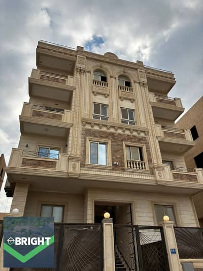 In a Very Prime Location & At the Lowest Possible Price Immediate Delivery Apartment in New LotusArea: 210sqm 3 Bedrooms