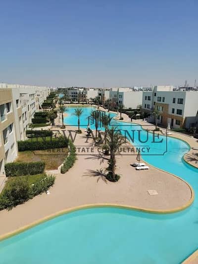 شاليه للبيع في أزهى السخنة Azha El Sokhna مرحلة بافو إطلالة مميزة على اللاجون دور أول مفروشة بالكامل وجاهزة للاستلام
