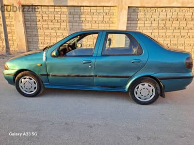 فيات سيينا 2000