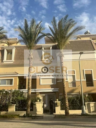 تاون هاوس للبيع برايم لوكيشن بخصم 50% ع طريق السويس في سراي Sarai بالتقسيط