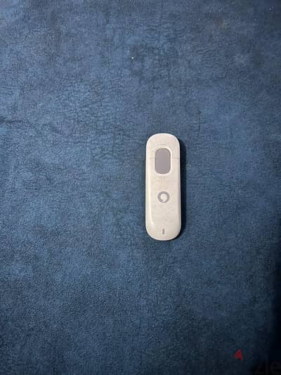 فلاشة نت Vodafone E303 USB مودم