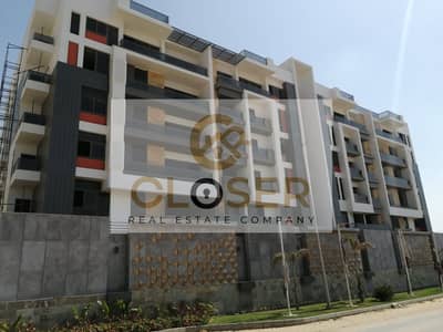 اخر ستوديو للبيع بمقدم 350الف فقط في التجمع الخامس دقائق من ال AUC