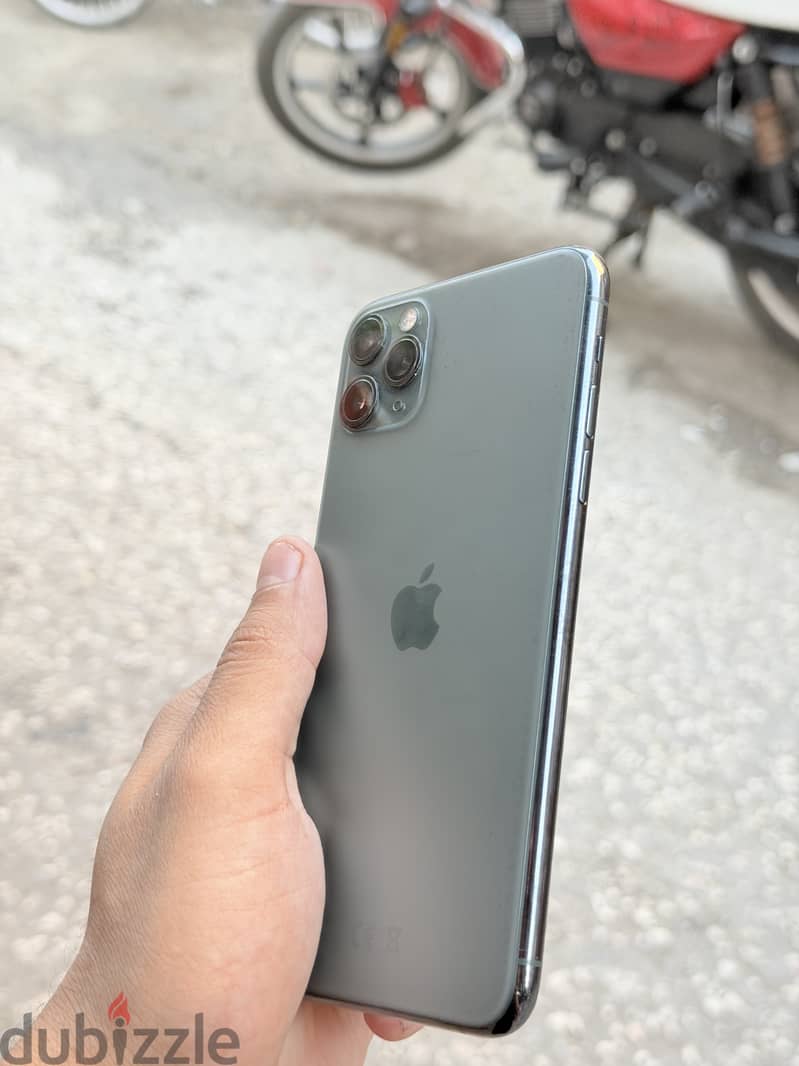 iPhone 11 Pro Max 2