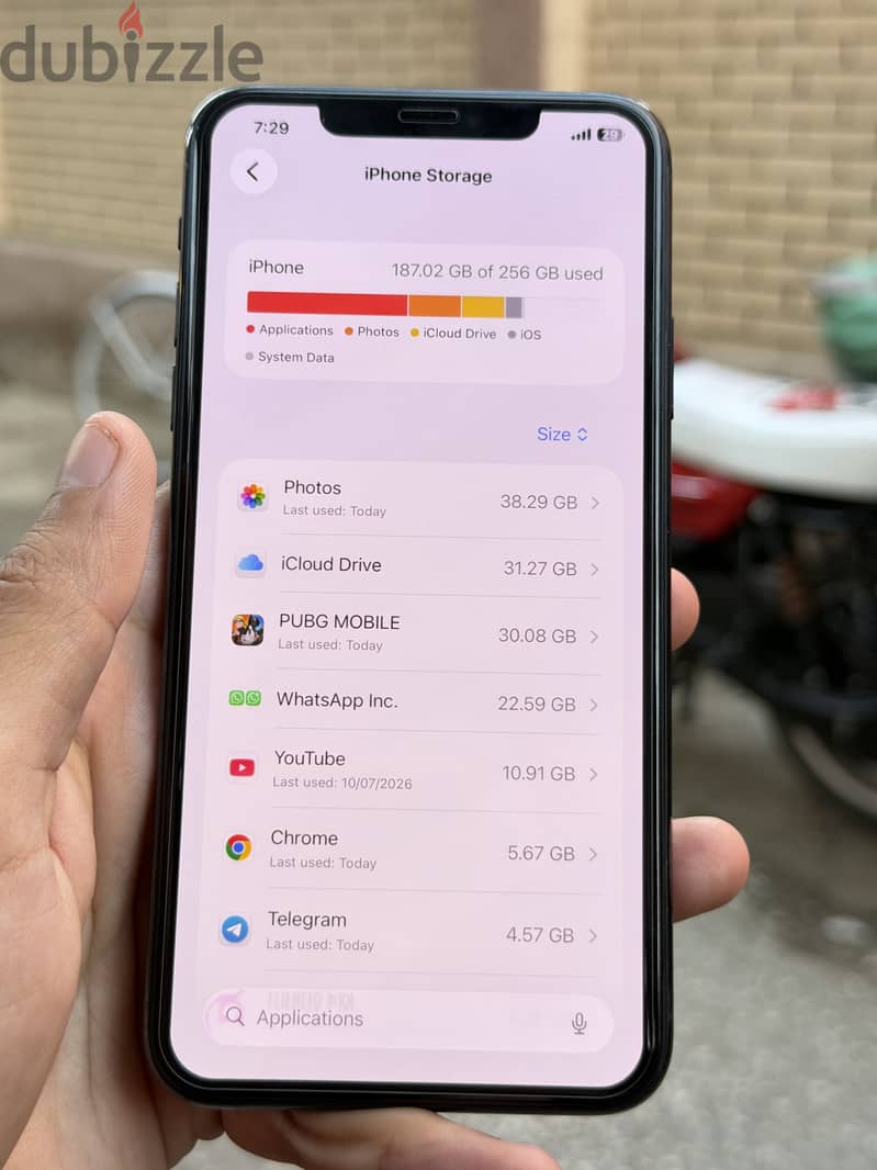 iPhone 11 Pro Max 6