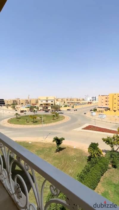 مدينة الشروق - المنطقة الاولى عمارات