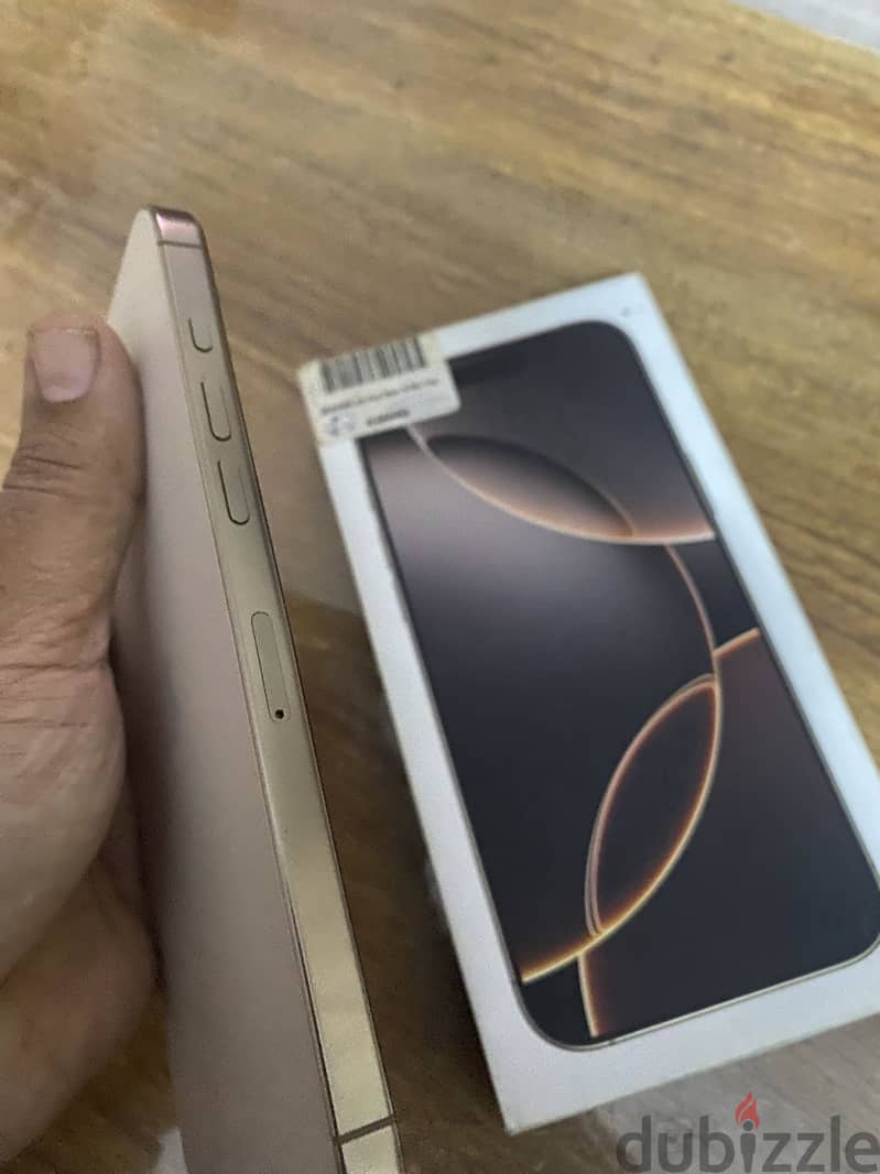 Apple - iPhone 16 Pro Max 1