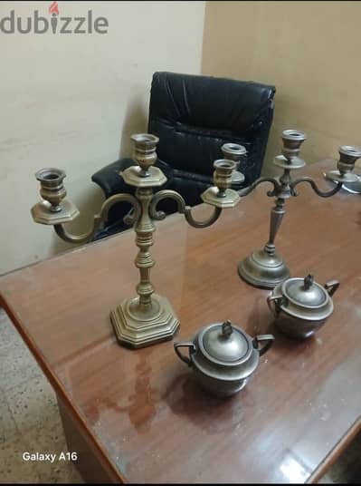 شمعدانات نحاس للبيع