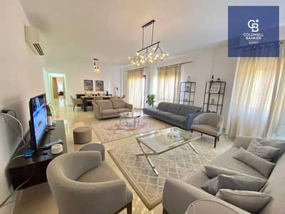 With a 25% down payment, immediate occupancy of a modern penthouse with air conditioning, sea view, in a prime location in Al Marasem - Golden Square,