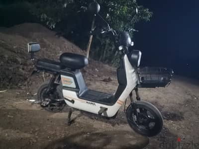اسكوتر كهرباء ٤٥٠ وات