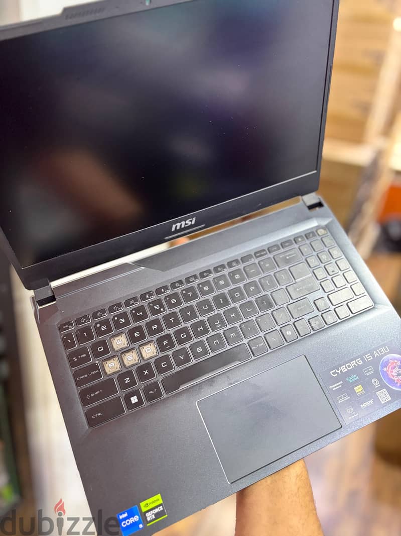 MSI CYBORG 1