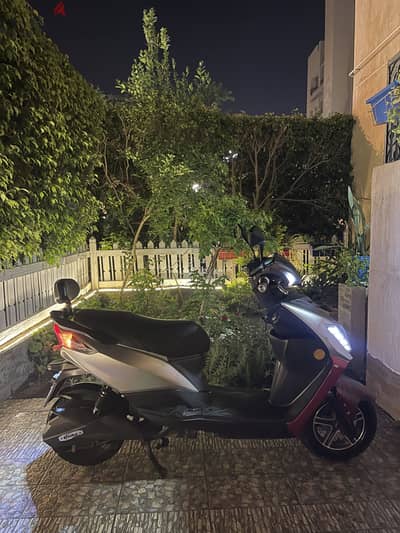 Glide g3 سكوتر كهرباء